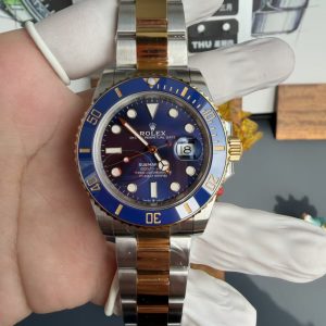 Rolex Submariner Date
