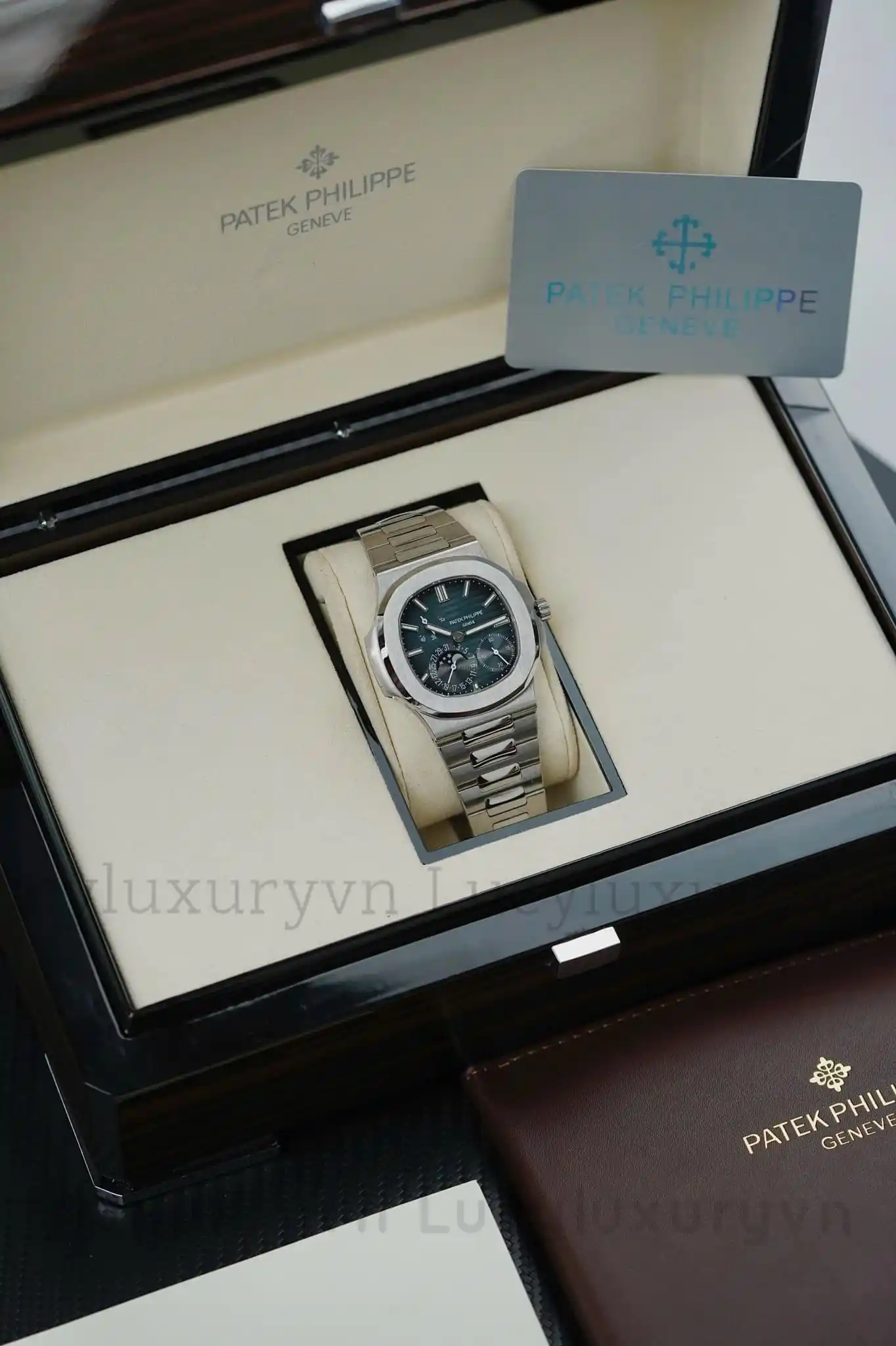 Patek Philippe Nautilus 5712/1A-001 Blue Steels Custom Modify – Handcrafted Version - 图片 2