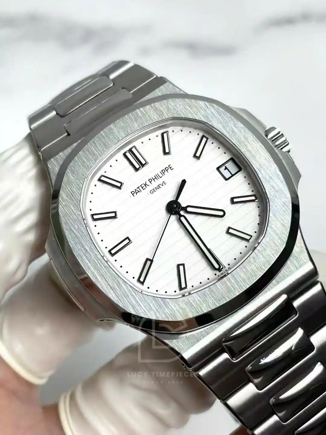 Patek Philippe Nautilus 5711A White 40mm Custom MODIFY 2026 – Handcrafted Version - 图片 5