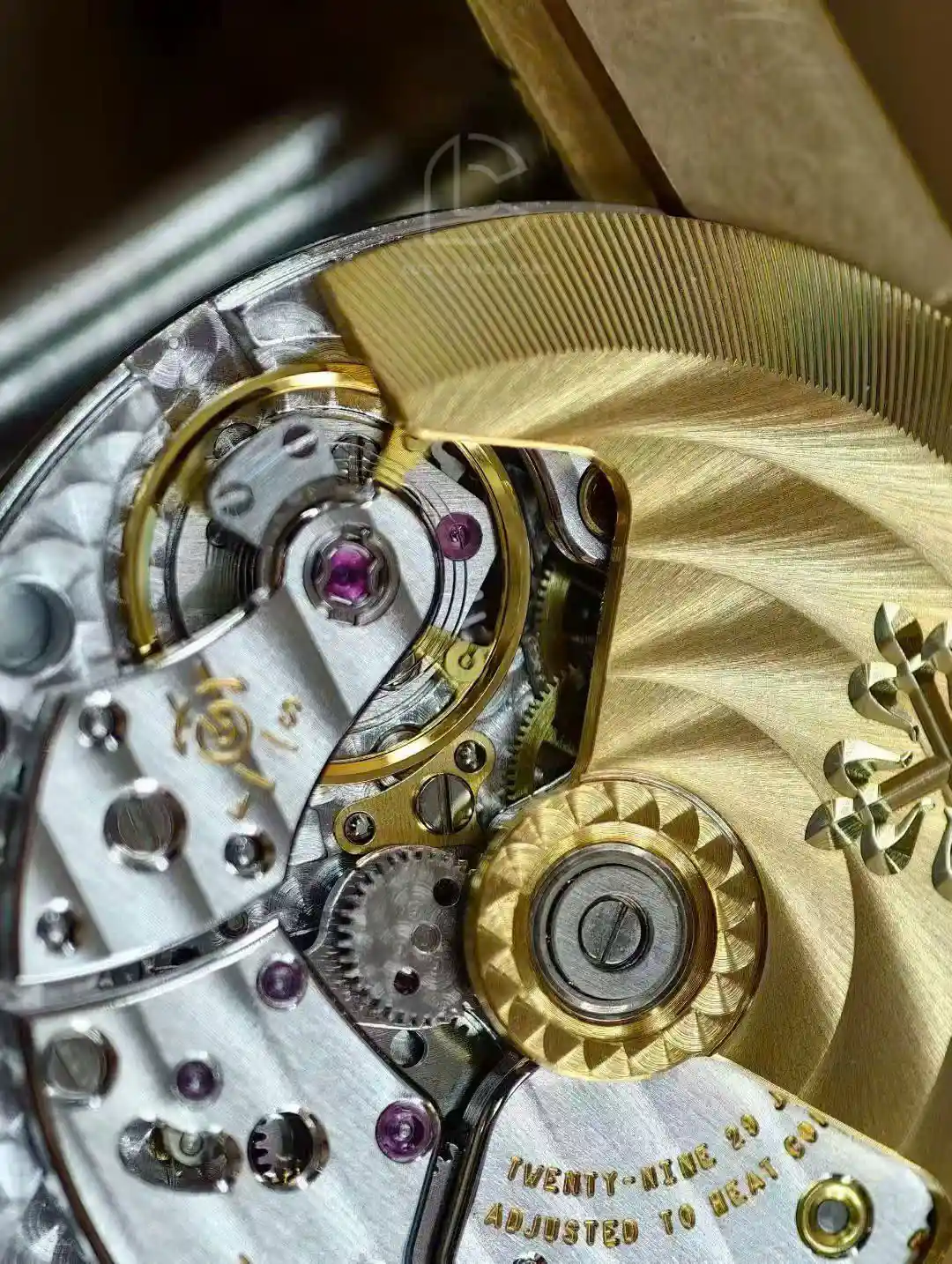Patek Philippe Nautilus 5711A Green 40mm Custom MODIFY 2026 – Handcrafted Version - 图片 8